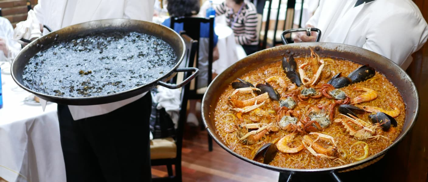 スペインのマドリード市内観光のランチで行ったカサ・デ・バレンシアレストランの料理とオプショナルツアーで行ったトーレス・ベルメハスでのフラメンコショーについての旅行記レビューブログです